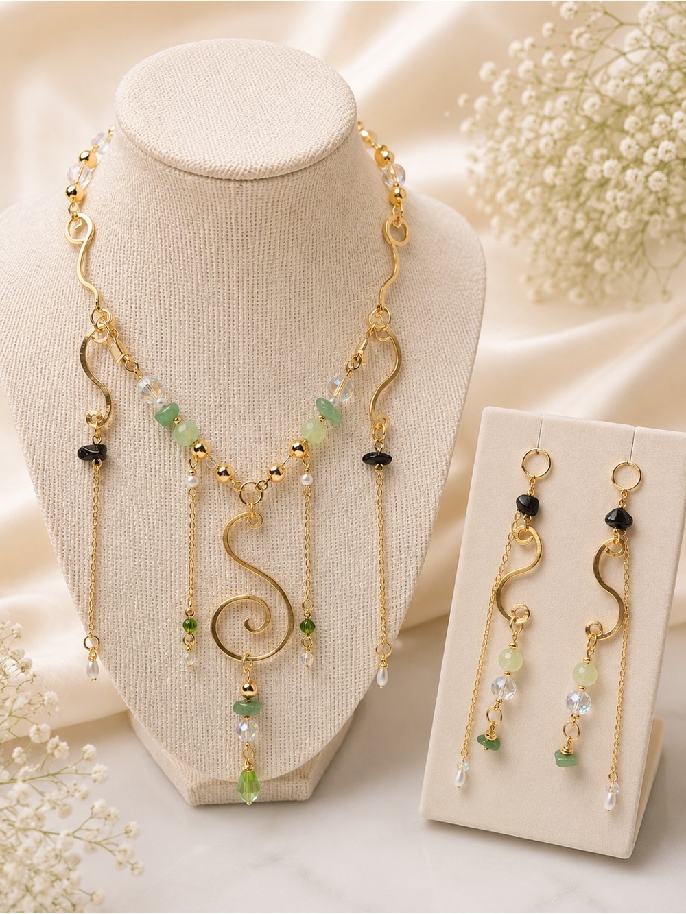 Mystical Dream Necklace Set